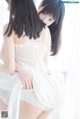 Coser @ 桜 桃 喵 Vol.045: 白色 长裙 (58 photos)